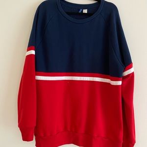 Sweatshirt